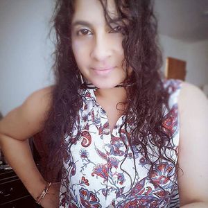 Meet your Posher, Chitra